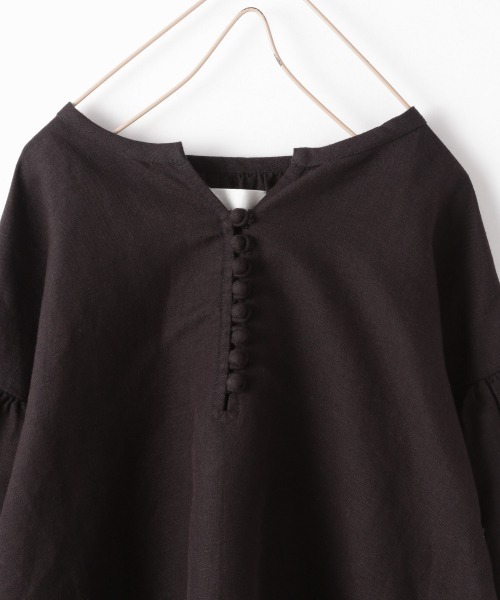 LOWRYS FARM(ローリーズファーム)の「メンアサチュニックブラウス 942727(シャツ/ブラウス・キッズ・ブラック/レッド/オフホワイト・110cm/120cm/130cm)」の6枚目の写真