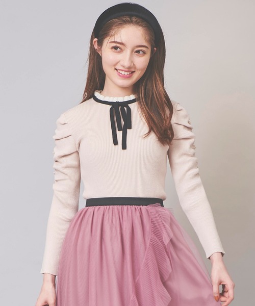 31 Sons de mode（トランテアン　ソン　ドゥ　モード）の「シャーリング袖ニット（ニット/セーター・レディース・クリーム/ラベンダー/ブラック・36）」の18枚目の写真