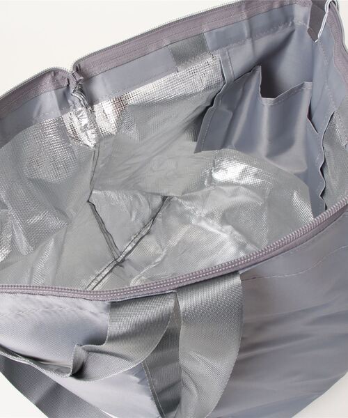 SALON adam et rope'（サロン アダム エ ロペ）の「【SALON adam et rope' オリジナル】クーラーポケッタブルバッグ（ハンドバッグ・レディース・ホワイト/グレー・FREE）」の5枚目の写真