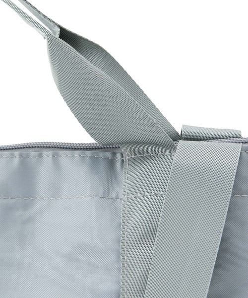 SALON adam et rope'（サロン アダム エ ロペ）の「【SALON adam et rope' オリジナル】クーラーポケッタブルバッグ（ハンドバッグ・レディース・ホワイト/グレー・FREE）」の14枚目の写真