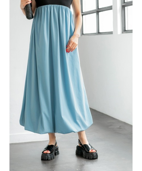 STYLE DELI(スタイルデリ)の「【LUXE】切替ロングバルーンワンピース(ワンピース・レディース・ベージュ/ブルー・01/02)」の4枚目の写真
