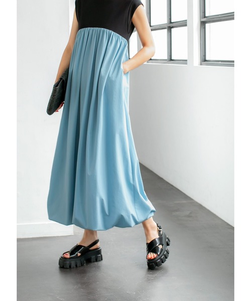 STYLE DELI(スタイルデリ)の「【LUXE】切替ロングバルーンワンピース(ワンピース・レディース・ベージュ/ブルー・01/02)」の6枚目の写真