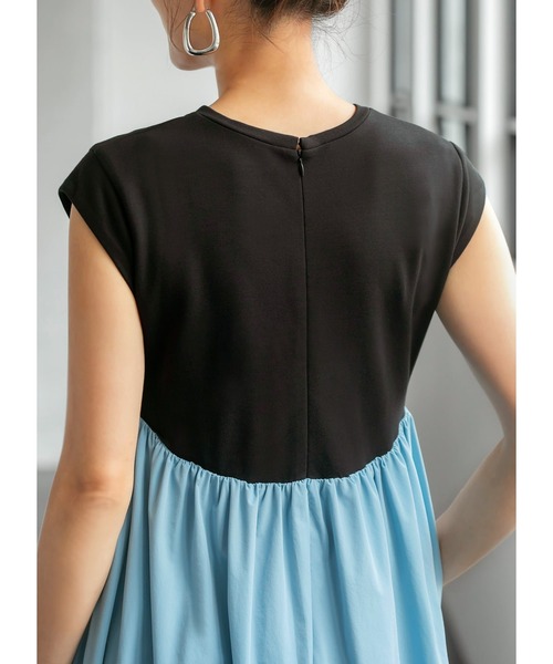 STYLE DELI(スタイルデリ)の「【LUXE】切替ロングバルーンワンピース(ワンピース・レディース・ベージュ/ブルー・01/02)」の14枚目の写真