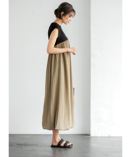 STYLE DELI(スタイルデリ)の「【LUXE】切替ロングバルーンワンピース(ワンピース・レディース・ベージュ/ブルー・01/02)」の22枚目の写真