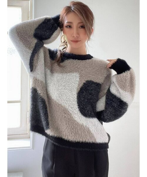 RESEXXY(リゼクシー)の「バイカラーニュアンスニットプルオーバー(ニット/セーター・レディース・ブラック/グリーン/ブラウン・FREE)」の22枚目の写真