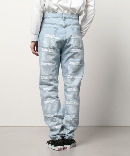 MR.GENTLEMAN(ミスタージェントルマン)の「GRAPHIC TAPERED DENIM(デニムパンツ・メンズ・ブラック/サックスブルー系/ホワイト・34inch/30 inch/32inch/36inch)」の10枚目の写真