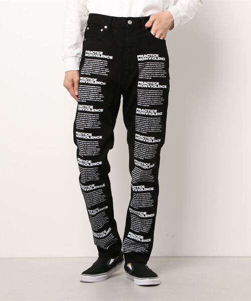 MR.GENTLEMAN(ミスタージェントルマン)の「GRAPHIC TAPERED DENIM(デニムパンツ・メンズ・ブラック/サックスブルー系/ホワイト・34inch/30 inch/32inch/36inch)」の7枚目の写真