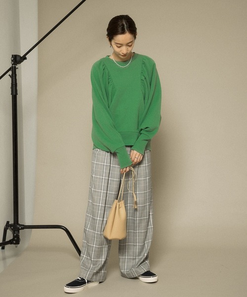 KBF（ケイビーエフ）の「カガリステッチ巾着BAG（ショルダーバッグ・レディース・ブラック/ベージュ/カーキ・ONE）」の8枚目の写真