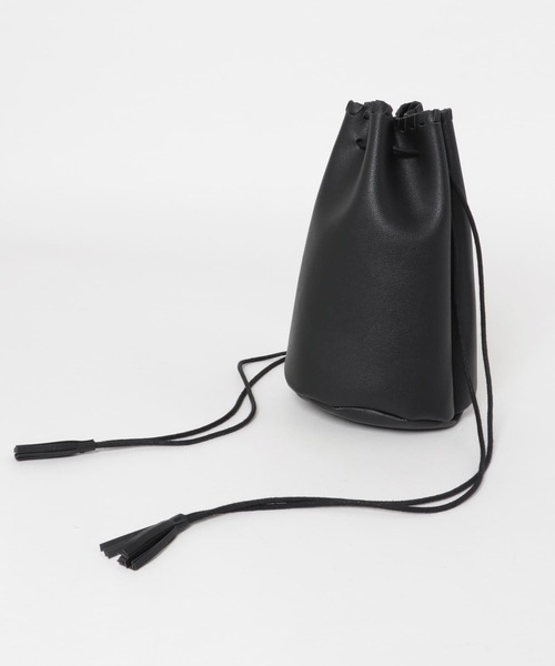 KBF（ケイビーエフ）の「カガリステッチ巾着BAG（ショルダーバッグ・レディース・ブラック/ベージュ/カーキ・ONE）」の16枚目の写真