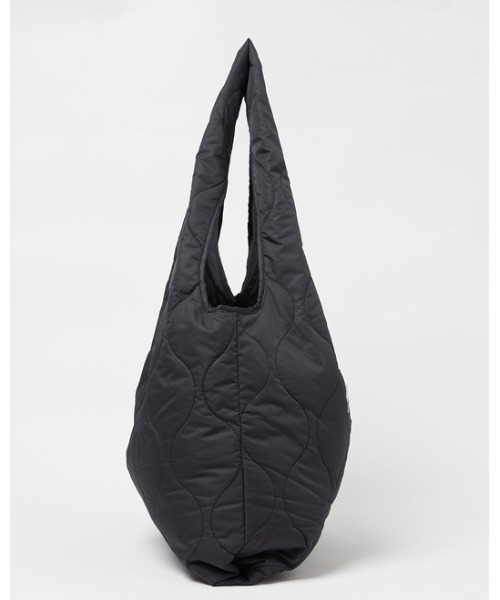 RVCA（ルーカ）の「RVCA メンズ  QUILTING SHOPPER バッグ【2021年秋冬モデル】/ルーカキルティングナイロントートエコバッグ（トートバッグ・メンズ・モスグリーン/ボルドー/パープル/ブラック・FREE）」の12枚目の写真