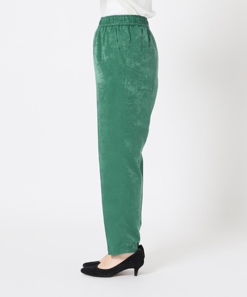 SLOBE IENA（スローブイエナ）の「カラーサテンイージーパンツ【手洗い可能/ウエストゴム】◆（その他パンツ・レディース・ピンク/グリーン/キャメル・38/36）」の21枚目の写真