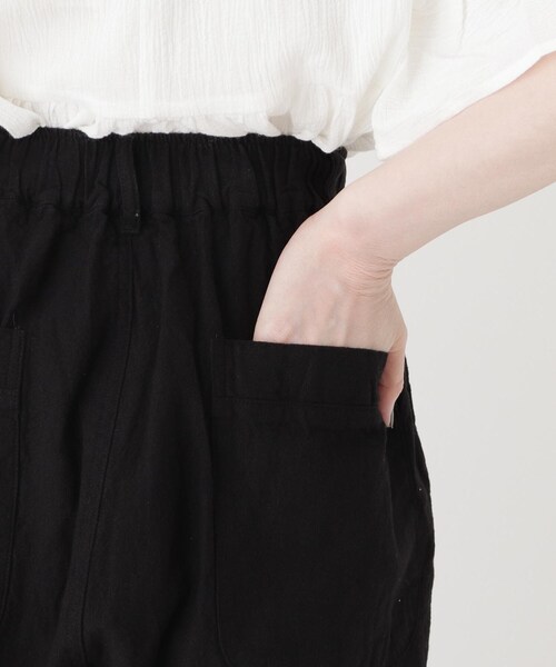 one'sterrace(ワンズテラス)の「綿麻平織テーパードパンツ(その他パンツ・レディース・グレー系その他・02)」の8枚目の写真