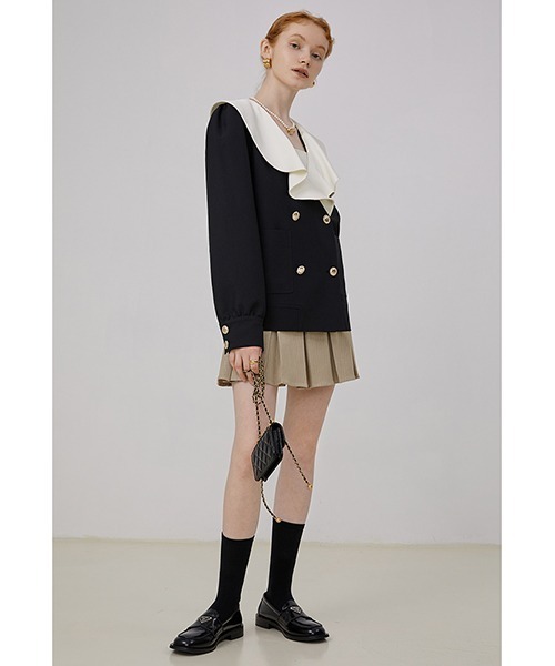 Fano Studios（ファノ ストゥディオズ）の「【Fano Studios】Flare sailor collar double jacket FQ21W086（テーラードジャケット・レディース・ブラック・L/M/S）」の3枚目の写真