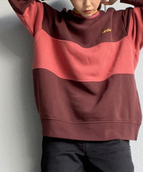 Levi's（リーバイス）の「【Levi's】カラーブロックスウェットクルー（スウェット・メンズ・レッド・S/M/L）」の4枚目の写真