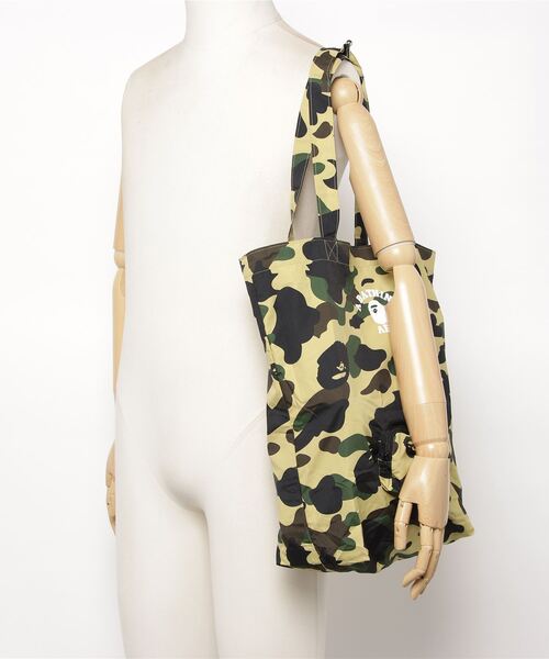 A BATHING APE(アベイシングエイプ)の「PIRATE PACKABLE TOTE BAG M(その他・メンズ・イエロー/グリーン・FREE)」の12枚目の写真