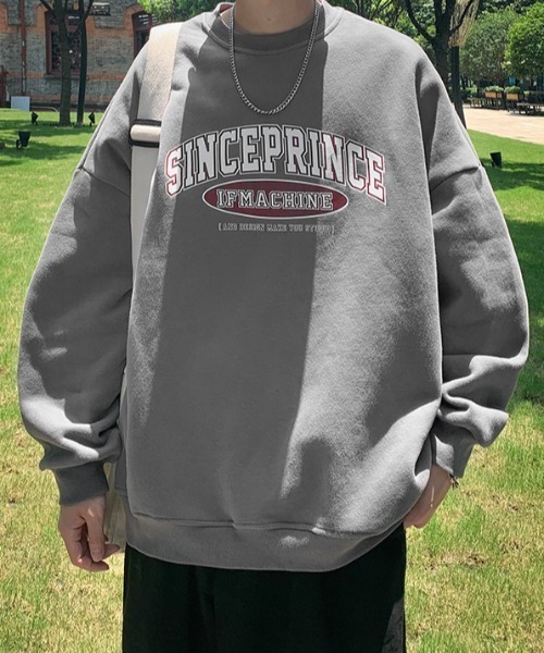 MGV(エムジーヴィー)の「オーバーサイズカレッジロゴスウェット(スウェット・メンズ・ホワイト/ブラック/グレー/ブルー/オレンジ・MEDIUM/LARGE/X-LARGE)」の8枚目の写真