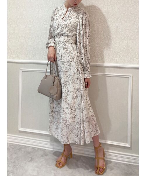 プリーツスリーブフレアワンピース ワンピース Dazzlin ダズリン のファッション通販 Zozotown プリーツスリーブフレアワンピース ワンピース Dazzlin ダズリン のファッション通販 Zozotown