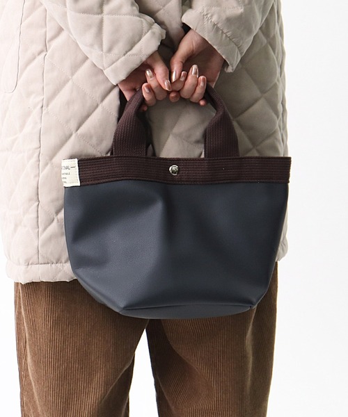 salle de bal（サルデバル）の「polka polka / ポルカポルカ  ミニョントート ハンドバッグ Mignon TOTE SDI（トートバッグ・レディース・ブラック/ネイビー/グレー/シルバー/インディゴブルー/アイボリー/その他1/その他2/その他3/その他4/その他5/ホワイト系その他/ブラック系その他/グレー系その他/ダークブルー/その他6/その他7/その他8/チャコールグレー/ベージュ・FREE）」の9枚目の写真