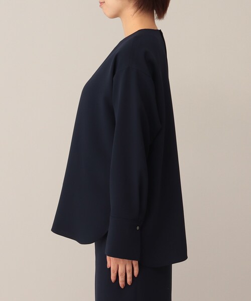 UNTITLED（アンタイトル）の「◆ジョーゼットブラウス【洗える】（シャツ/ブラウス・レディース・ブラック/ライトベージュ/ダークネイビー・01/03/00/04/48/02/44）」の6枚目の写真