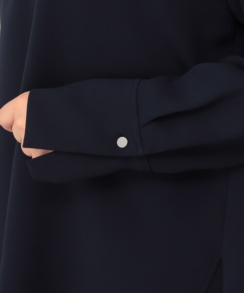 UNTITLED（アンタイトル）の「◆ジョーゼットブラウス【洗える】（シャツ/ブラウス・レディース・ブラック/ライトベージュ/ダークネイビー・01/03/00/04/48/02/44）」の10枚目の写真