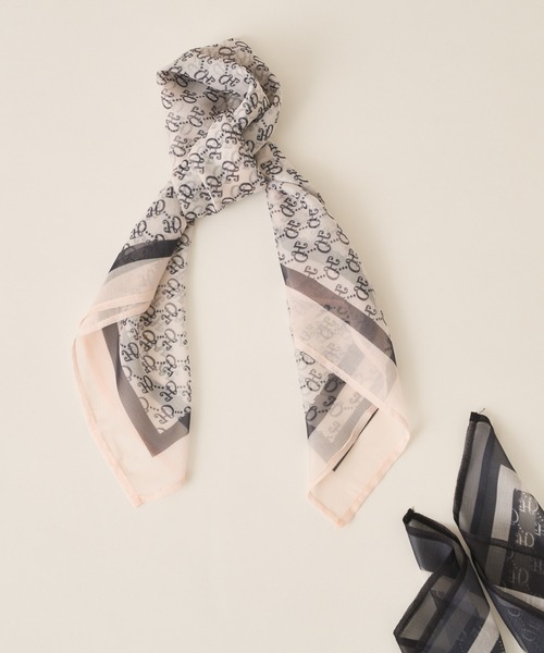 Chico（チコ）の「【新色追加】モノグラムスカーフ（バンダナ/スカーフ・レディース・ブラック/ベージュ/ピンク・FREE）」の3枚目の写真