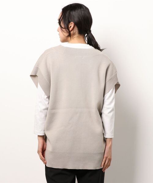 Te chichi(テチチ)の「ハーフミラノVネックニットベスト(ベスト・レディース・ネイビー/グレー/オフホワイト・フリ-)」の5枚目の写真