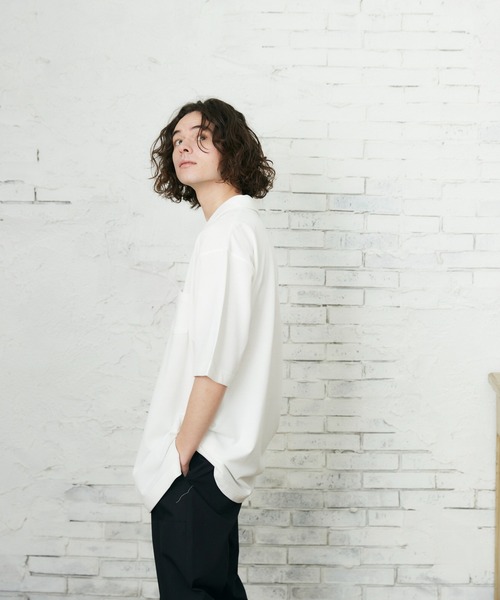 CASPER JOHN（キャスパージョン）の「リラックスポロシャツ（ポロシャツ・メンズ・ホワイト/ブラック・マルチサイズ）」の4枚目の写真