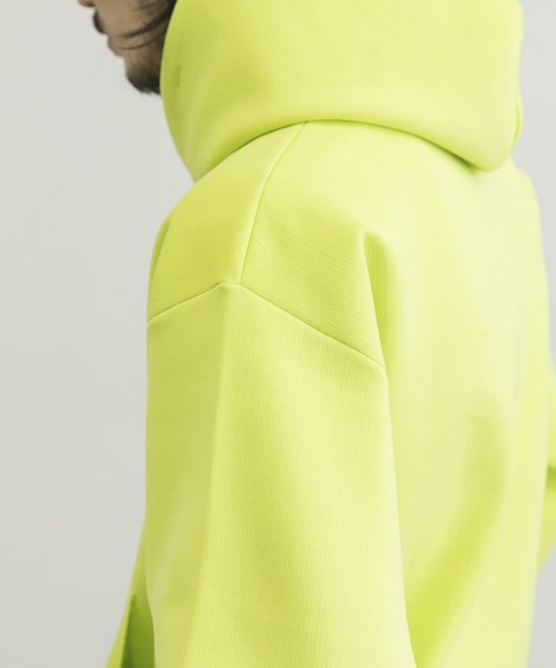 URBAN RESEARCH（アーバンリサーチ）の「スムースニットパーカー（パーカー・メンズ・グレー系その他/グリーン系その他/グリーン/オレンジ・LARGE/MEDIUM）」の20枚目の写真