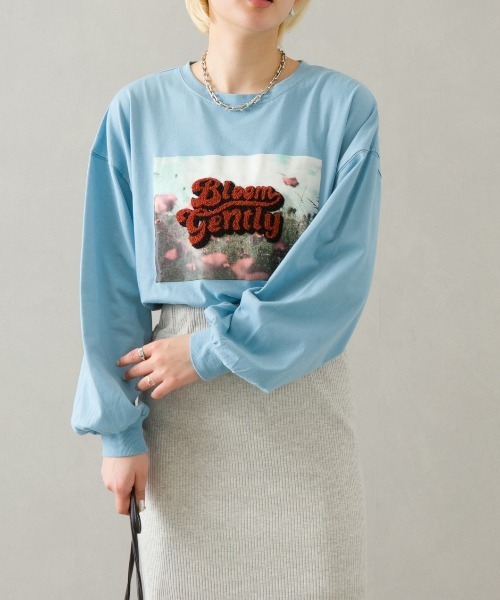 SpRay(スプレイ)の「フォトサガラロングTシャツ(Tシャツ/カットソー・レディース・ブルー/ブラック/オートミール/オフホワイト・FREE)」の2枚目の写真