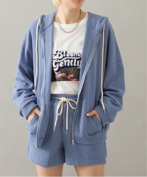 SpRay(スプレイ)の「フォトサガラロングTシャツ(Tシャツ/カットソー・レディース・ブルー/ブラック/オートミール/オフホワイト・FREE)」の11枚目の写真