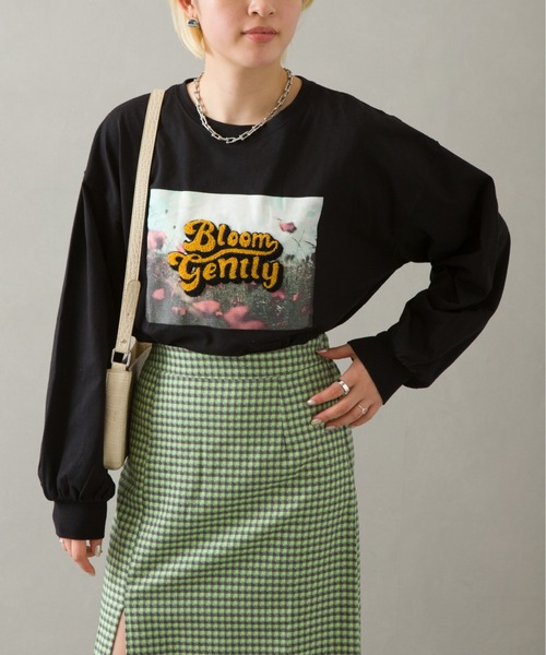 SpRay(スプレイ)の「フォトサガラロングTシャツ(Tシャツ/カットソー・レディース・ブルー/ブラック/オートミール/オフホワイト・FREE)」の16枚目の写真