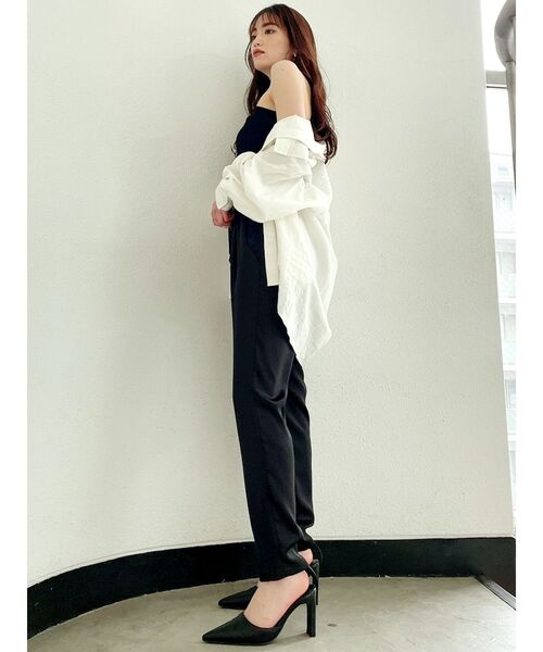 GYDA（ジェイダ）の「サテンテーパードパンツ（その他パンツ・レディース・ブラック/その他1・FREE）」の16枚目の写真