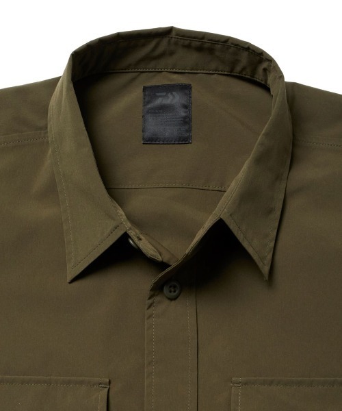 DAIWA PIER39（ダイワピア39）の「DAIWA PIER39 Tech New Anglers Shirts L/S（その他アウター・メンズ・ブラック/オリーブ・LARGE/MEDIUM/SMALL）」の3枚目の写真