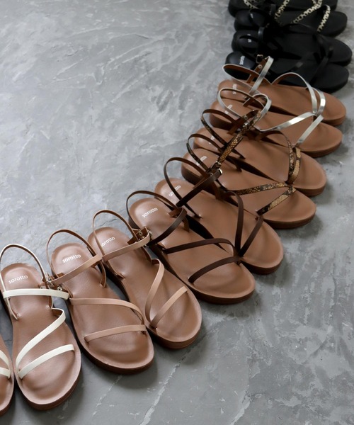 SOROTTO(ソロット)の「【親子お揃い】ストラップ プラットフォームサンダル/ぺたんこ(サンダル・レディース・ホワイト/ブラック/ダークブラウン/ピンク/シルバー/その他/パイソン・LL/S/M/L)」の14枚目の写真