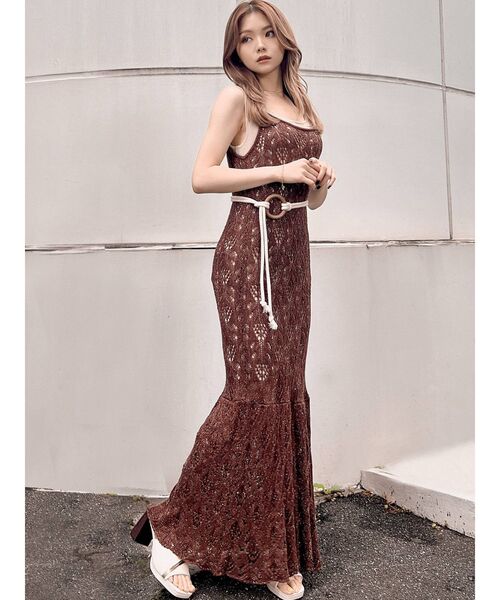 RESEXXY(リゼクシー)の「透かし編みキャミワンピースSET(ワンピース・レディース・ブラック/ベージュ/ブラウン・FREE)」の5枚目の写真