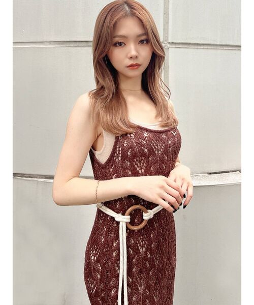 RESEXXY(リゼクシー)の「透かし編みキャミワンピースSET(ワンピース・レディース・ブラック/ベージュ/ブラウン・FREE)」の7枚目の写真