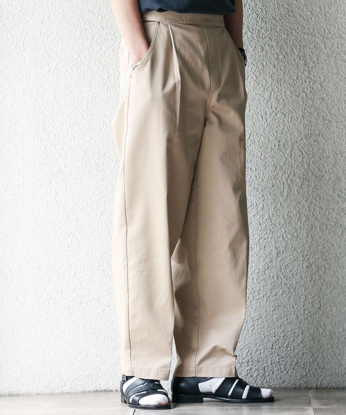 URBAN RESEARCH Sonny Label（アーバンリサーチサニーレーベル）の「SEGMENT　BCIチノベルクロパンツ（チノパンツ・メンズ・ブラック/ベージュ・SMALL/MEDIUM/LARGE）」の21枚目の写真