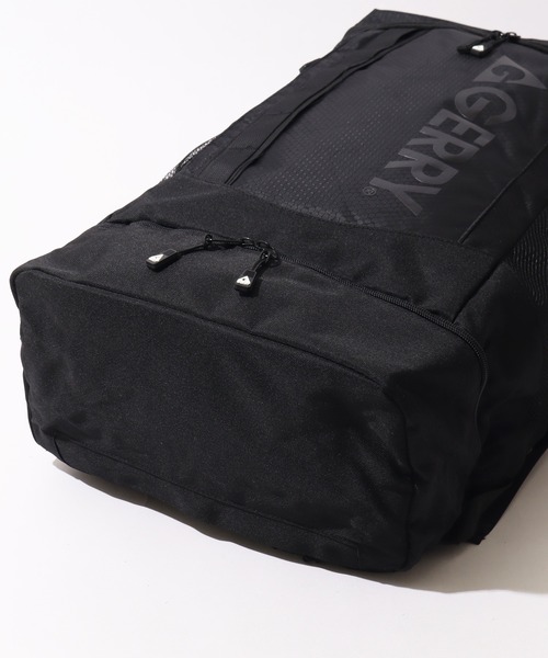 GERRY（ジェリー）の「【GERRY/ジェリー】ボックス型バックパック（レインカバー付き）（バックパック/リュック・メンズ・ブラック×グレー/ブラック×ブラック/ブラック系その他・FREE）」の7枚目の写真