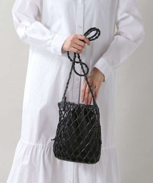 RAGEBLUE（レイジブルー）の「フェイクレザーメッシュバッグ（ショルダーバッグ・レディース・ブラック/イエロー・FREE）」の2枚目の写真