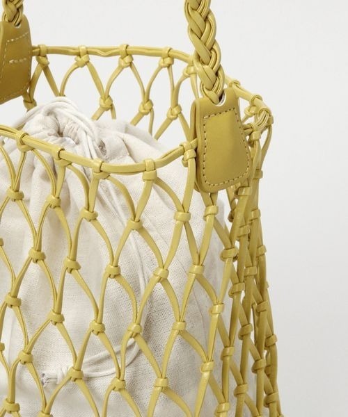 RAGEBLUE（レイジブルー）の「フェイクレザーメッシュバッグ（ショルダーバッグ・レディース・ブラック/イエロー・FREE）」の17枚目の写真