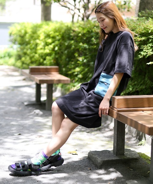 チチカカ（チチカカ）の「吸汗速乾ポケットワンピース（ワンピース・レディース・ライトブルー/ブラック/イエロー・FREE）」の9枚目の写真