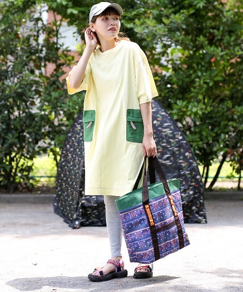 チチカカ（チチカカ）の「吸汗速乾ポケットワンピース（ワンピース・レディース・ライトブルー/ブラック/イエロー・FREE）」の4枚目の写真