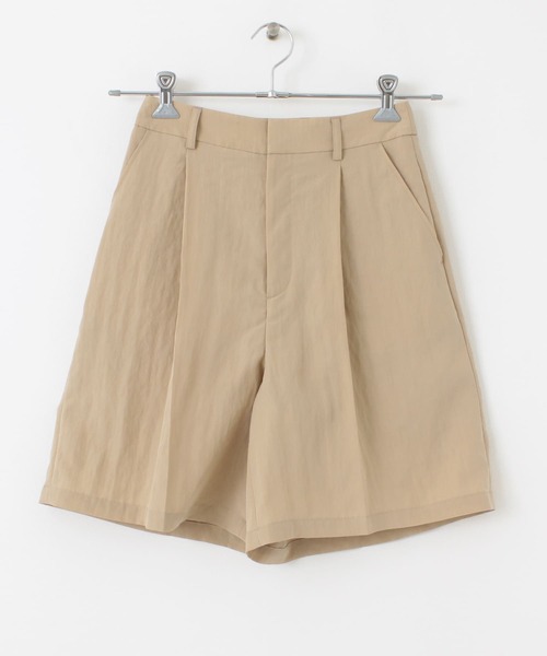 URBAN RESEARCH（アーバンリサーチ）の「タックショートパンツ（その他パンツ・レディース・ベージュ/ブルー系その他・38/36）」の9枚目の写真