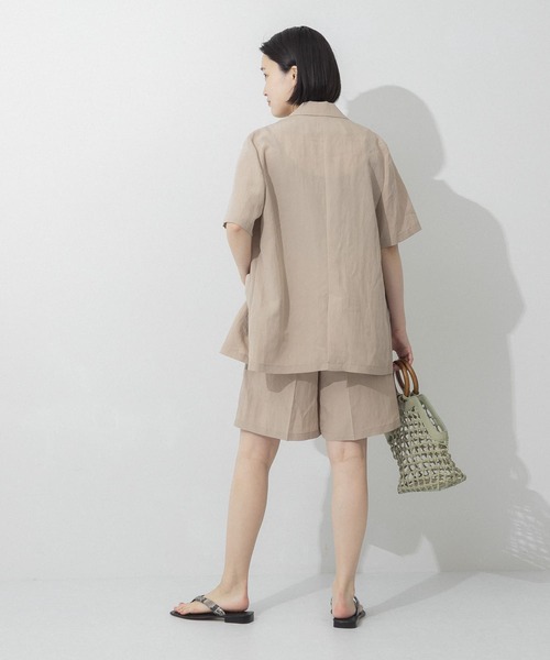 URBAN RESEARCH（アーバンリサーチ）の「タックショートパンツ（その他パンツ・レディース・ベージュ/ブルー系その他・38/36）」の17枚目の写真