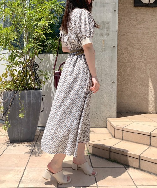 OLIVE des OLIVE（オリーブデオリーブ）の「【WEB限定】クレリック開襟ワンピース（ワンピース・レディース・ブラック/サックスブルー/ミント・FREE）」の17枚目の写真