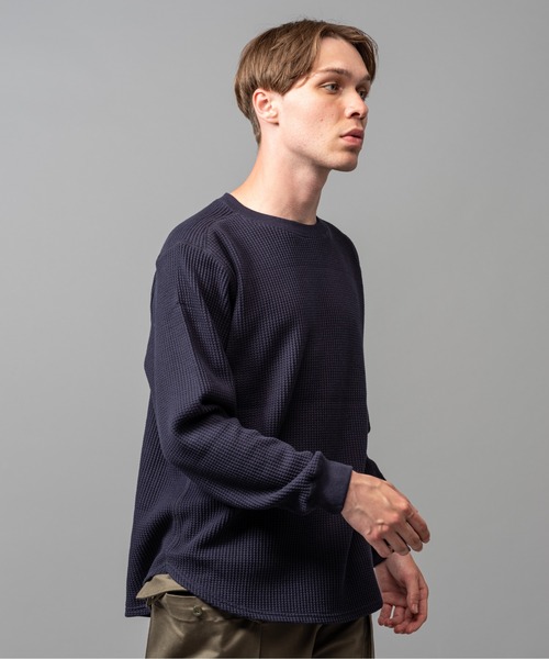 MR.OLIVE（ミスターオリーブ）の「ヘビーワッフル / ラウンドカット クルーネック ロンT/カットソー（Tシャツ/カットソー・メンズ・ブラック/グレー/ネイビー・SMALL/MEDIUM/LARGE）」の4枚目の写真