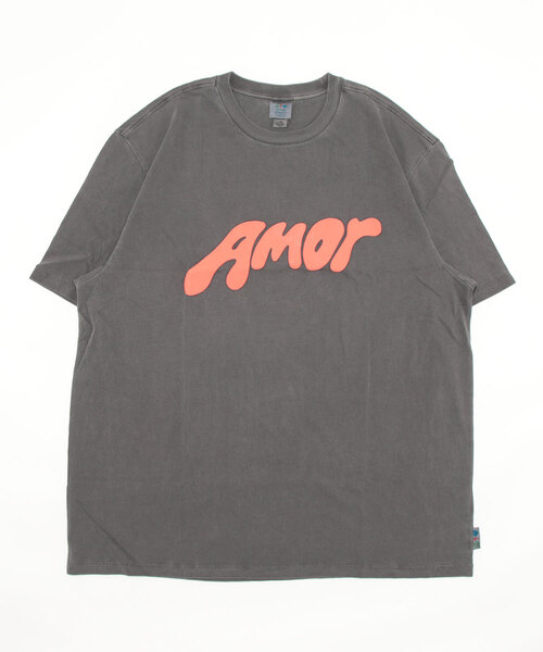 GUESS ORIGINALS（ゲスオリジナルズ）の「GUESS x J BALVIN/ゲス×ジェイバルヴィン/GO J BALVIN AMOR TEE（Tシャツ/カットソー・メンズ・ブラック・XL/L）」の6枚目の写真