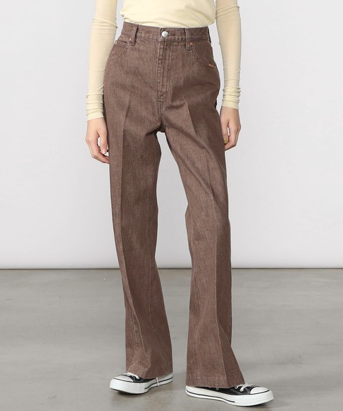 SERGE de bleu（サージ）の「SERGE de bleu | 〈別注〉フレアデニム BROWNFADE WOMEN（デニムパンツ・レディース・ブラウン・25/23/24）」の13枚目の写真