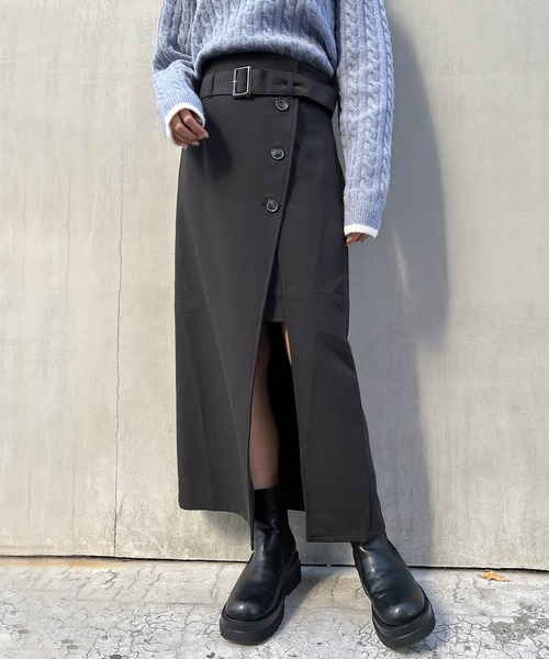 INGNI(イング)の「共ベルト付スリットナロースカート(スカート・レディース・ブラウン系その他2/ライトベージュ/ブラック/ブラウン・FREE)」の2枚目の写真