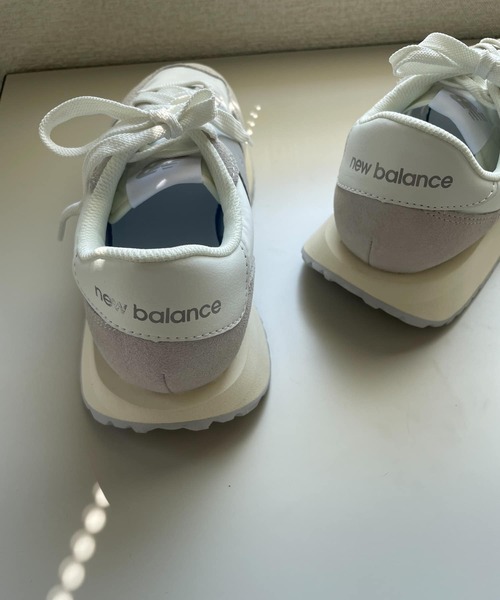 NEW BALANCE（ニューバランス）の「NEW BALANCE　WS237（スニーカー・レディース・ホワイト/グレー・24.5/24/23.5）」の5枚目の写真